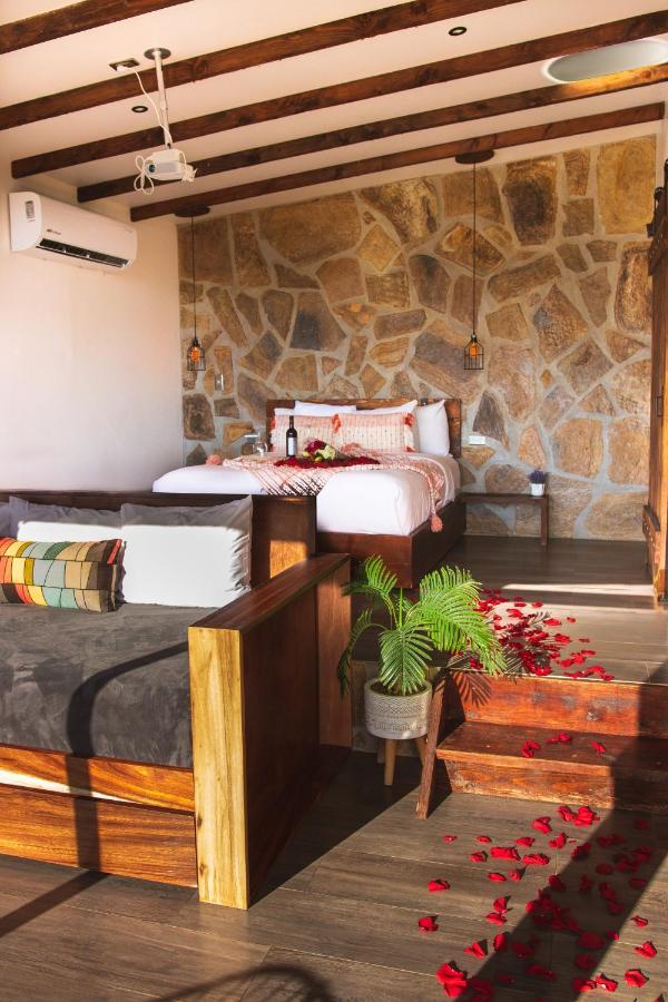 Deluxe Suite with Spa Bath